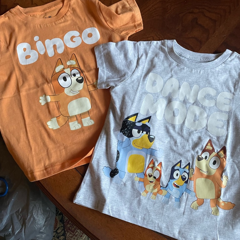 Bluey Bingo Graphic Short Sleeve Shirts Bundle of 2, Size 6